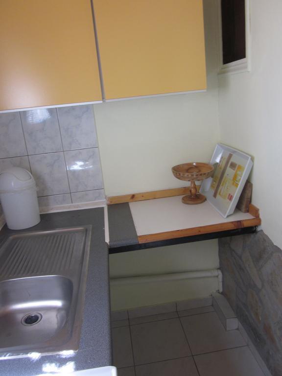 Tina Rooms Gialtra Pokoj fotografie
